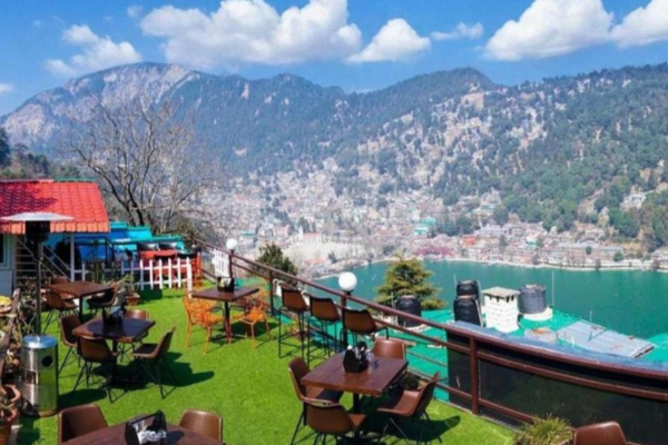 Lake view hotel balcony in Nainital – standard holiday packages
