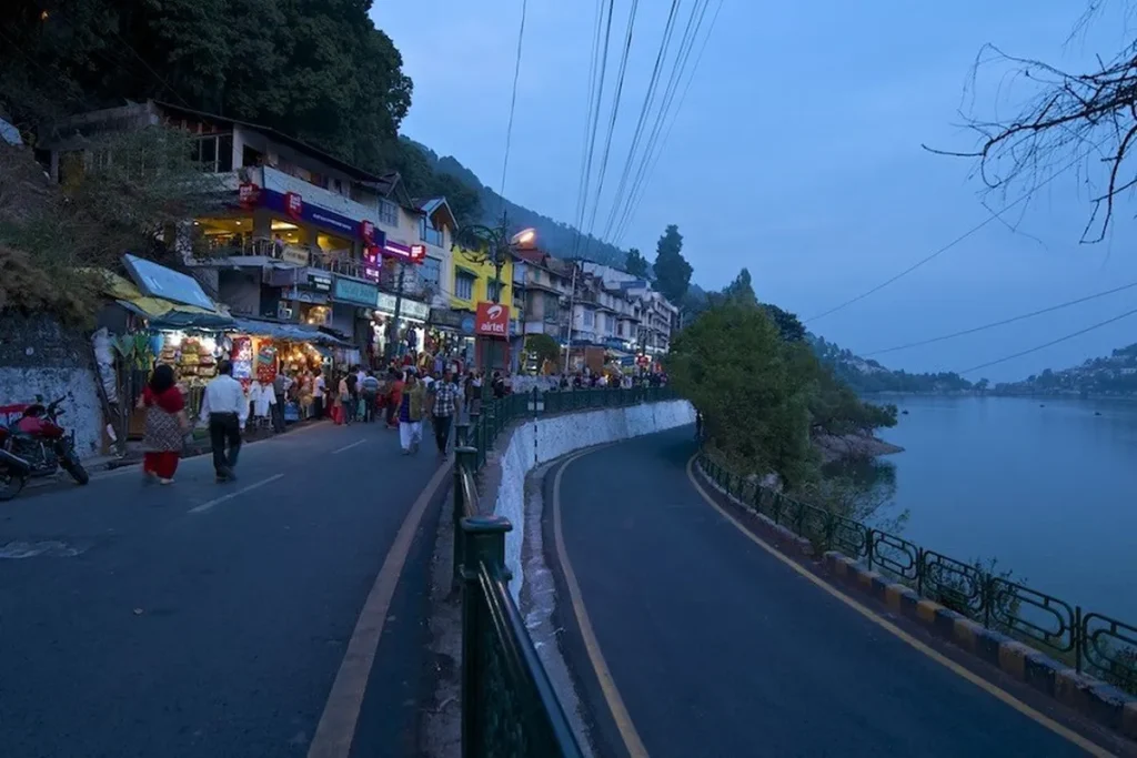 Mall Road Nainital bustling with tourists